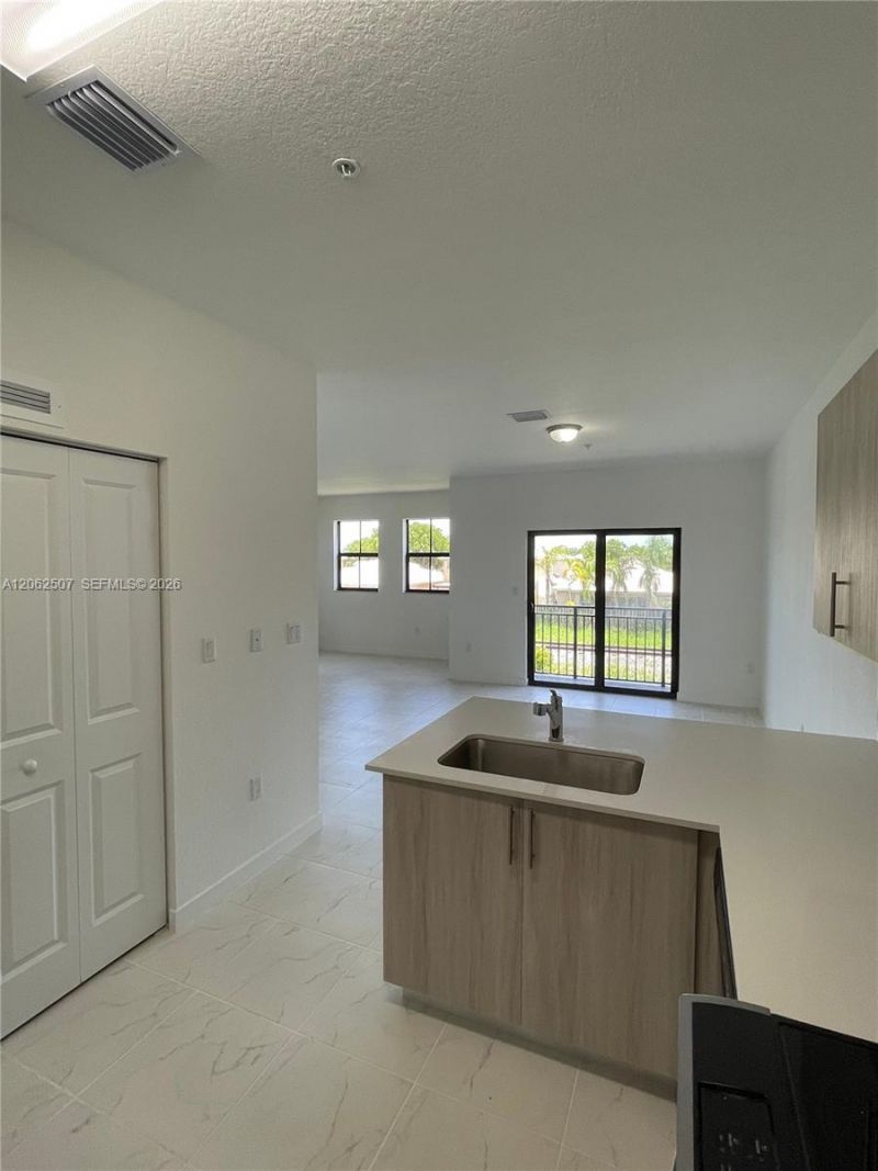 15560 SW 136th St , Unit 207, Miami, FL 33196 Photo