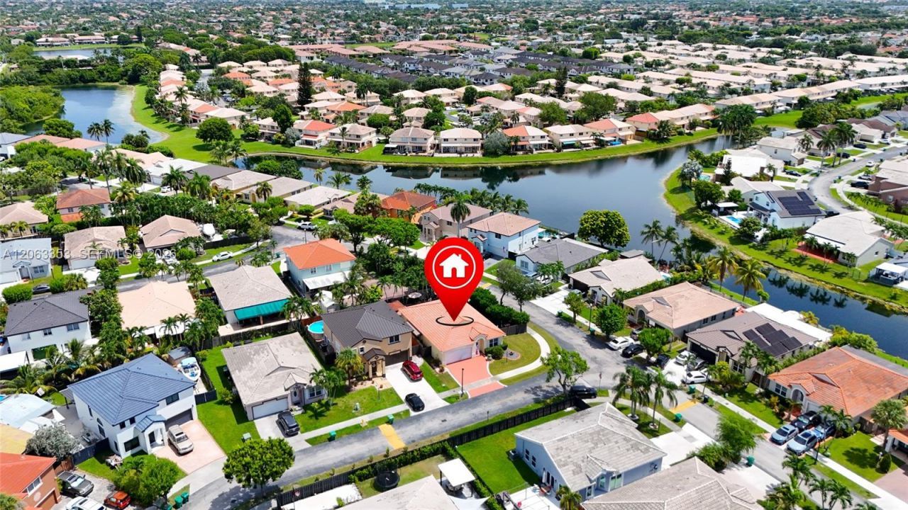 16437 SW 76th Ter, Miami, FL 33193 Photo