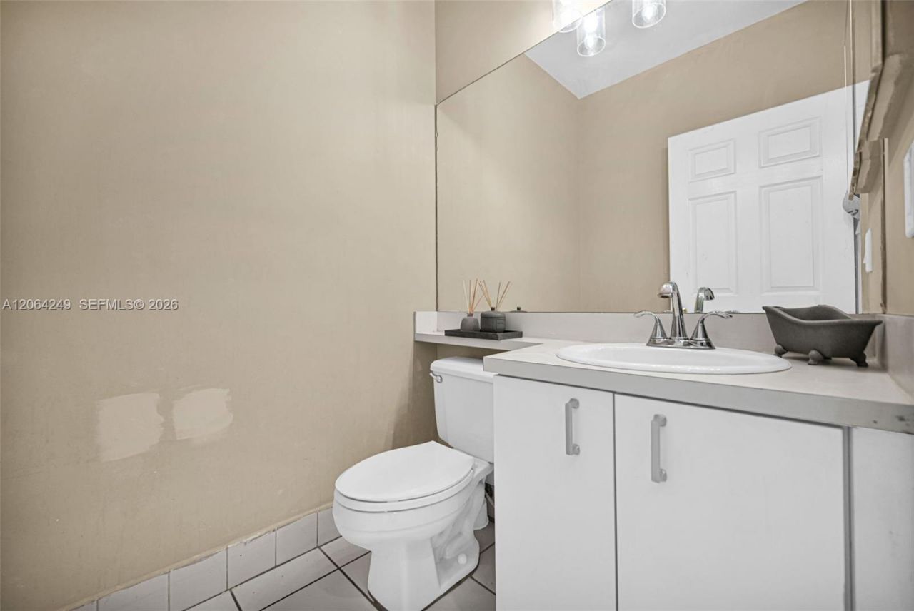 10877 SW 152nd Pl, Miami, FL 33196 Photo