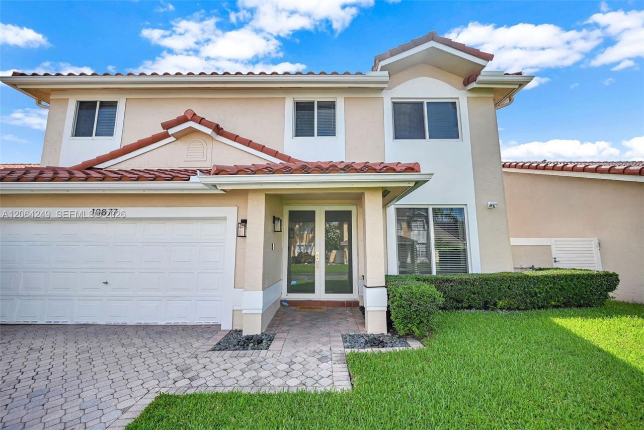 10877 SW 152nd Pl, Miami, FL 33196 Photo