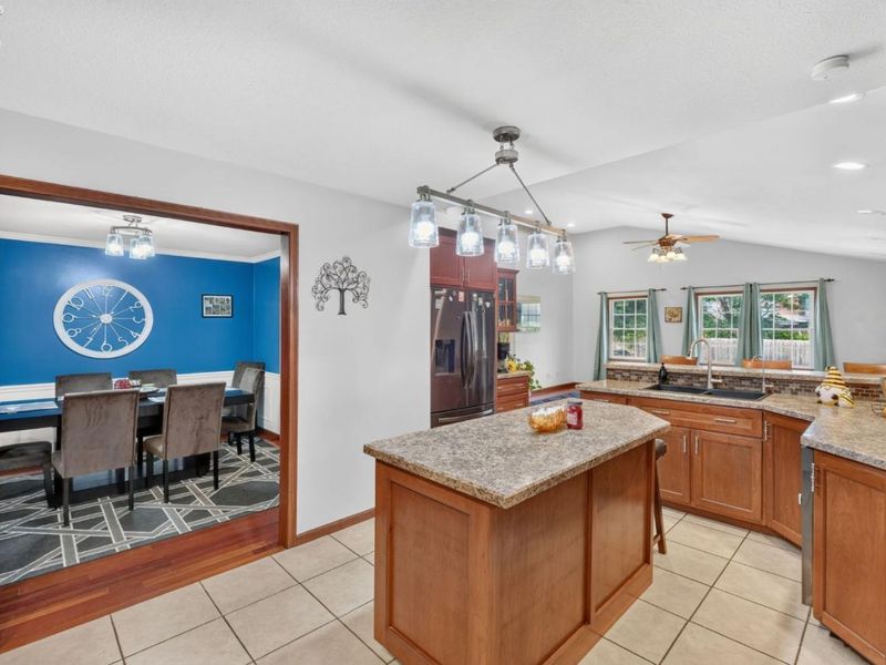 749 Riverside Drive, Woodville, OH 43469 Photo 10