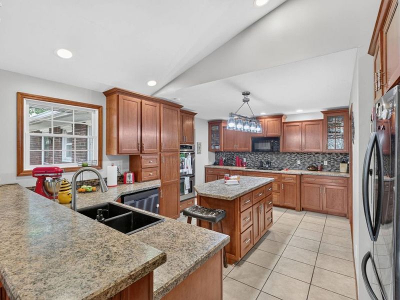 749 Riverside Drive, Woodville, OH 43469 Photo 11