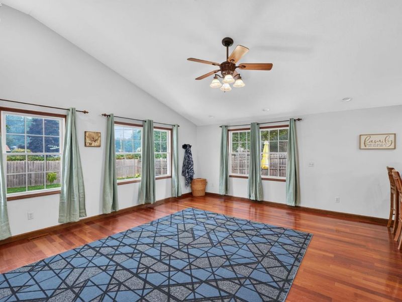 749 Riverside Drive, Woodville, OH 43469 Photo 14