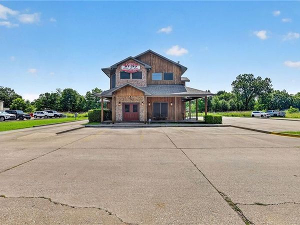 29678 S FROST Road, Livingston, LA 70754