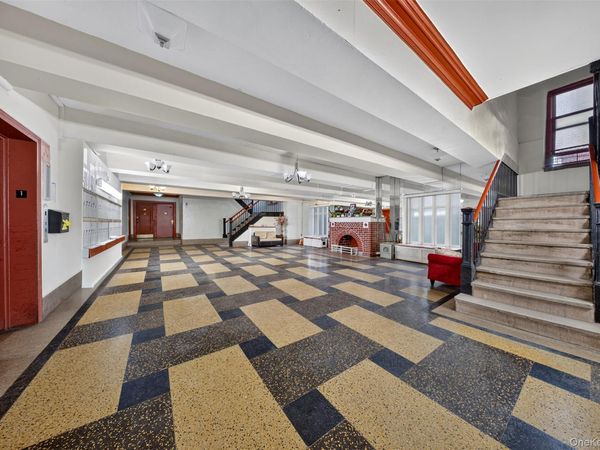 144-44 Sanford Avenue , Unit 1H, Flushing, NY 11355