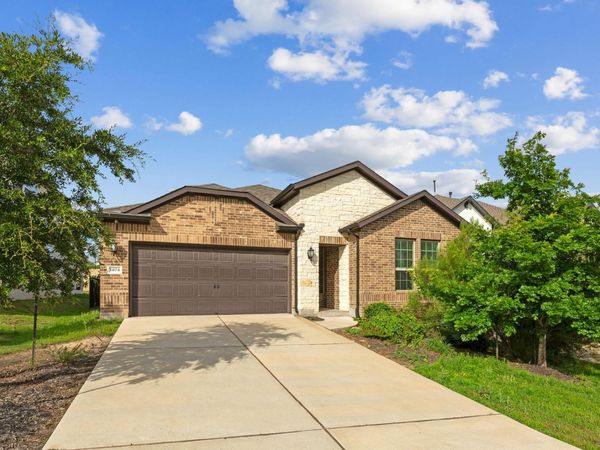 1404 Castalo LN, Leander, TX 78641