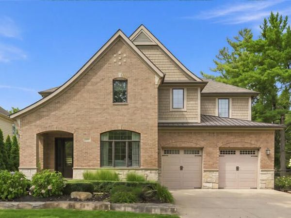 1215 Manchester Road, Birmingham, MI 48009