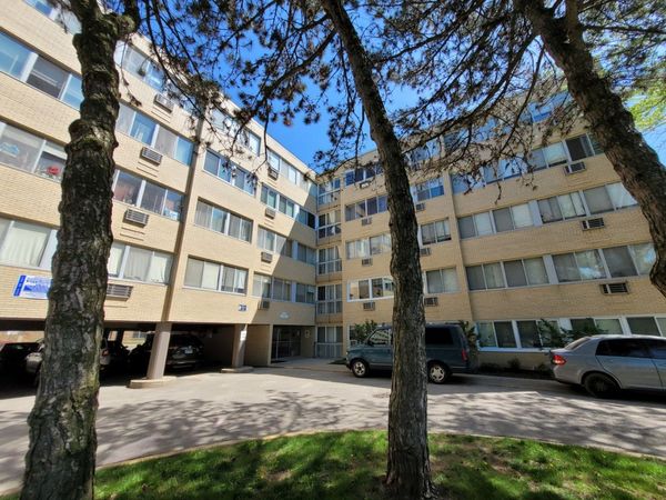 Unit 509, Chicago, IL 60626