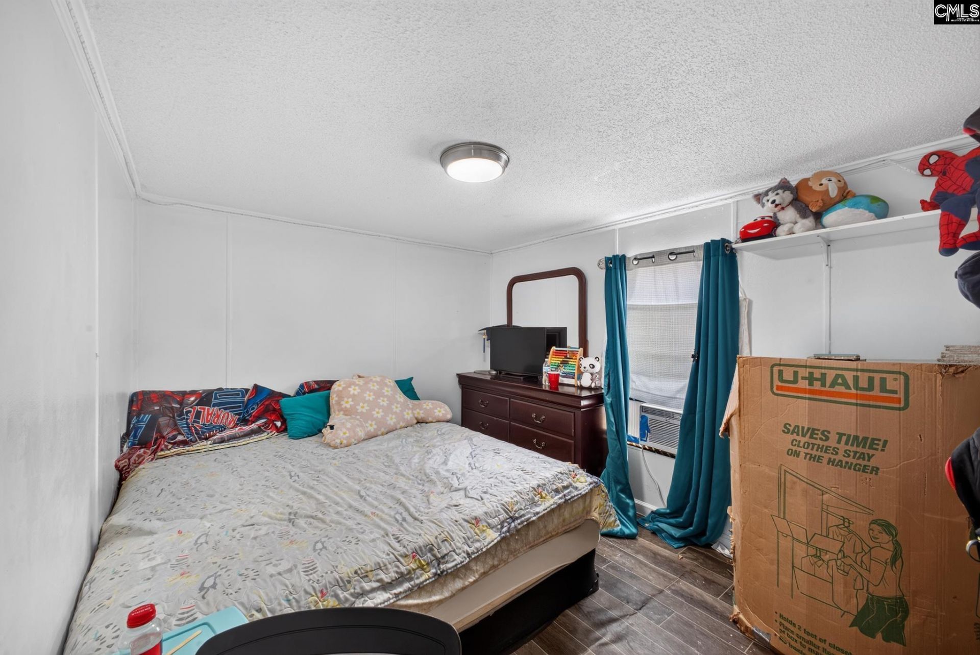37 Glencrest Drive  Photo 7