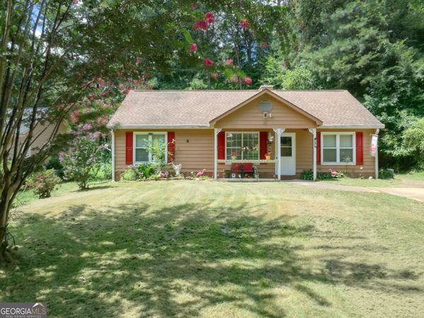 107 Honeysuckle Lane, Stockbridge, GA 30281
