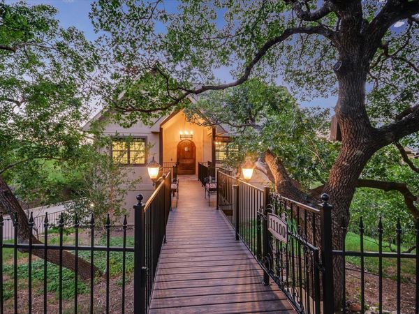 11100 Hill DR, Leander, TX 78641