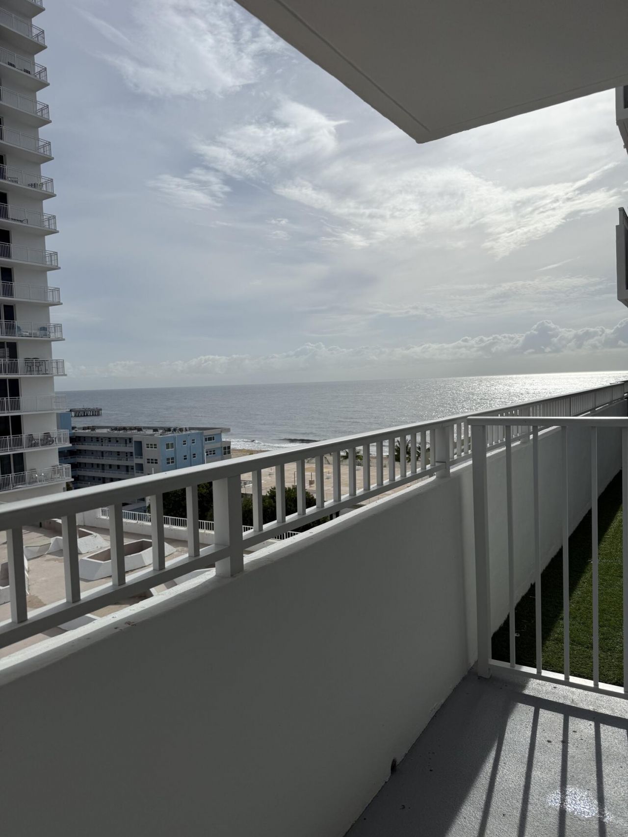 111 Briny Avenue, Unit 905, Pompano Beach, FL 33062 Photo