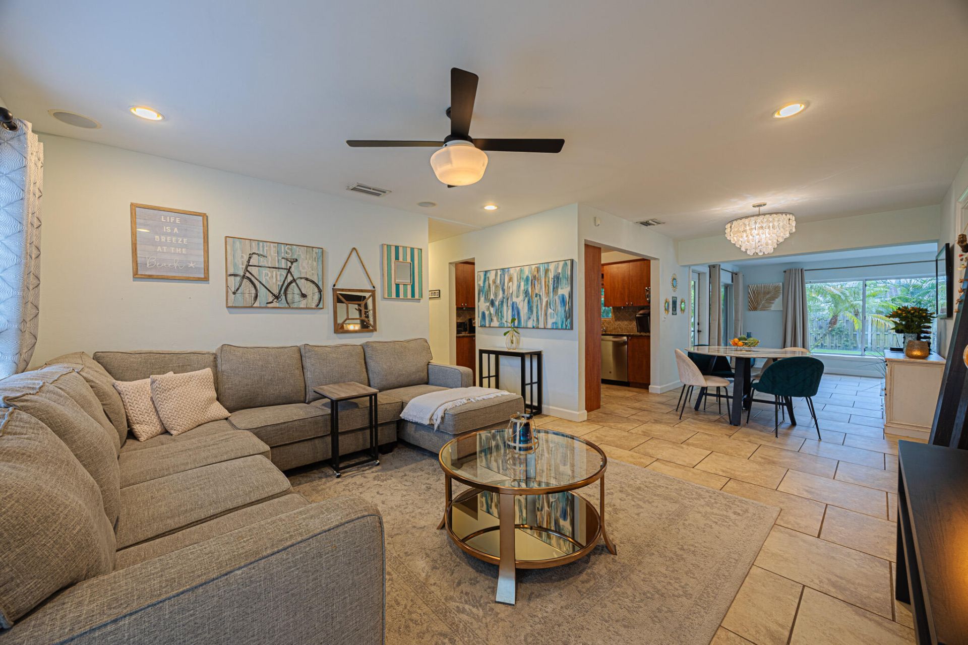 334 NE 28th Road, Boca Raton, FL 33431 Photo