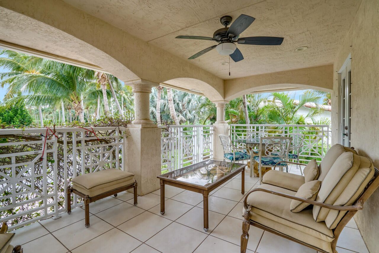 290 E Fern Drive, Boca Raton, FL 33432 Photo