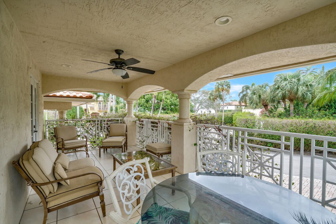 290 E Fern Drive, Boca Raton, FL 33432 Photo