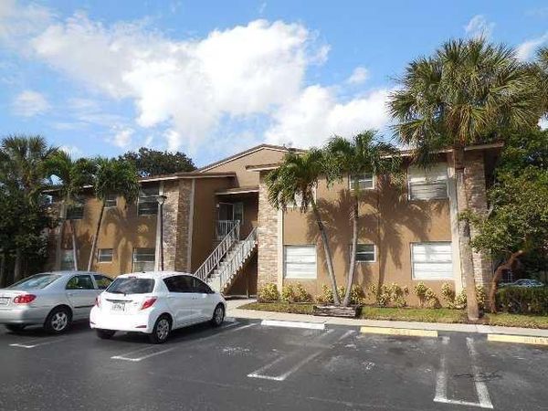 8393 Royal Palm Boulevard, Unit 102, Coral Springs, FL 33065