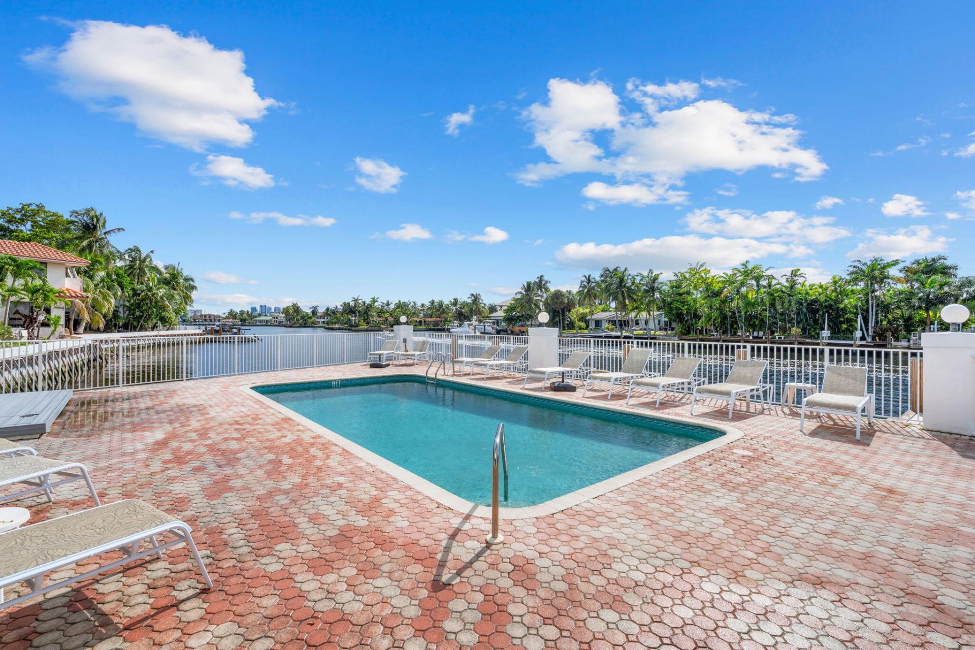 1839 Middle River Drive, Unit 501, Fort Lauderdale, FL 33305 Photo