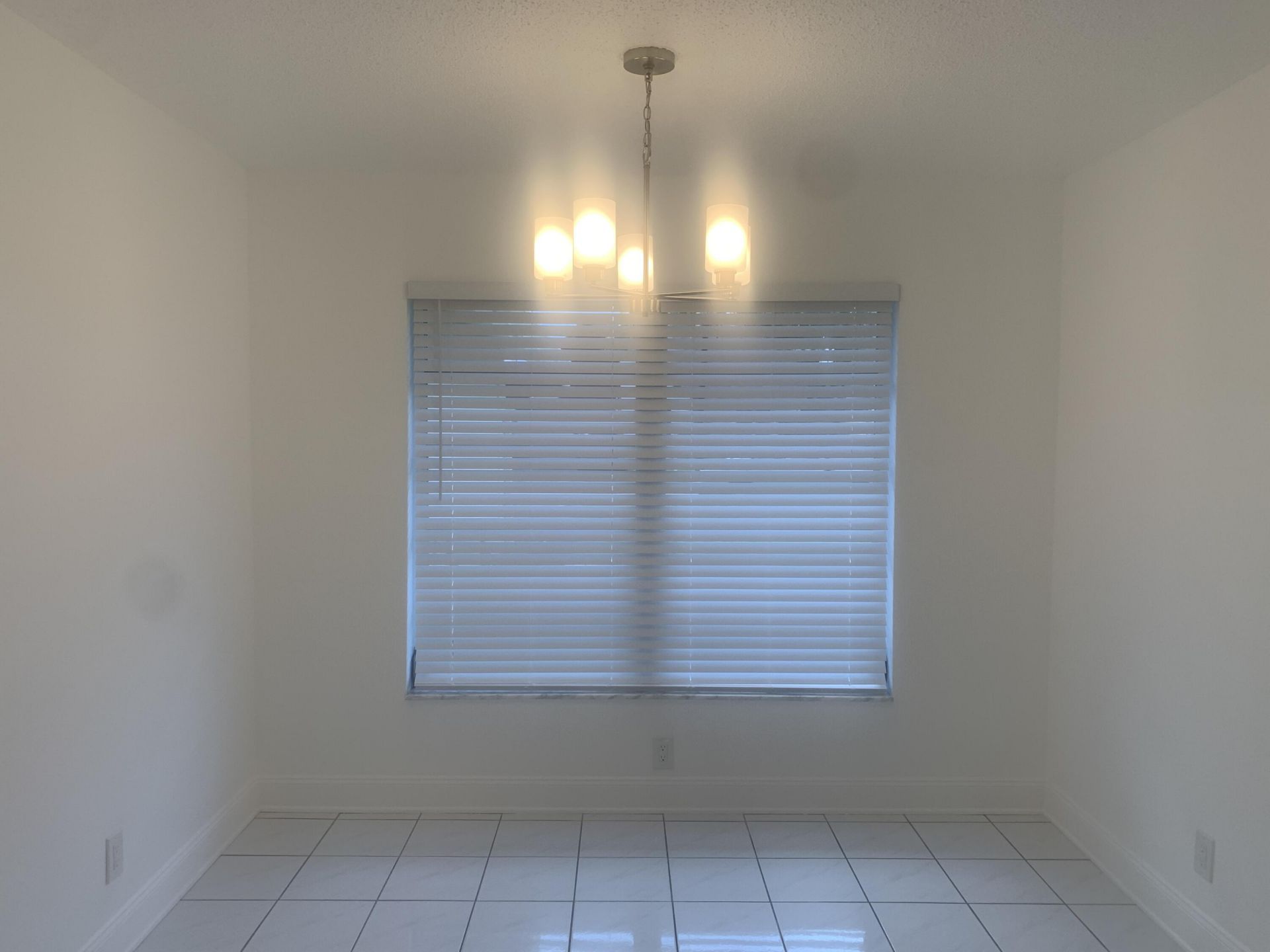 9350 NW 38th Place, Sunrise, FL 33351 Photo