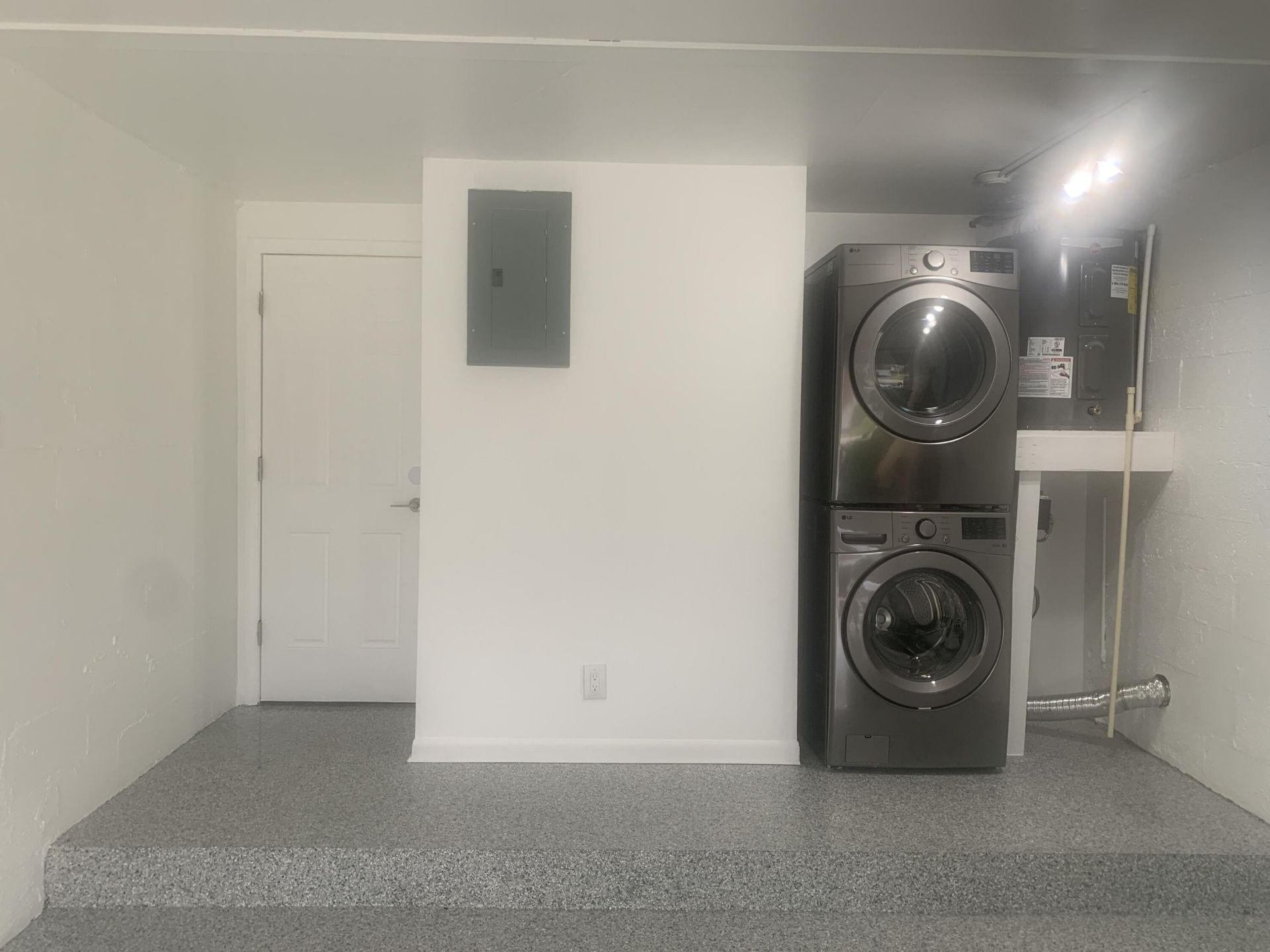 9350 NW 38th Place, Sunrise, FL 33351 Photo