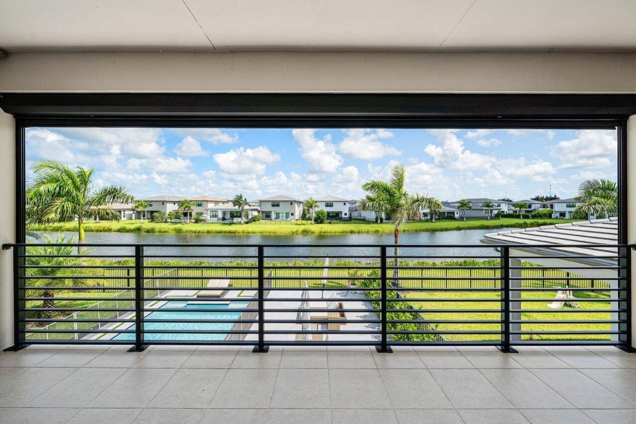 8323 Essex Country Clb Drive, Boca Raton, FL 33434 Photo