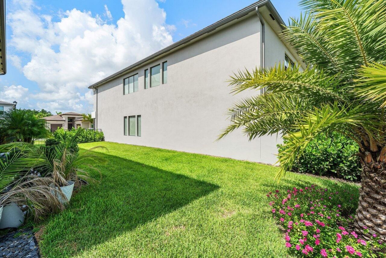 8323 Essex Country Clb Drive, Boca Raton, FL 33434 Photo