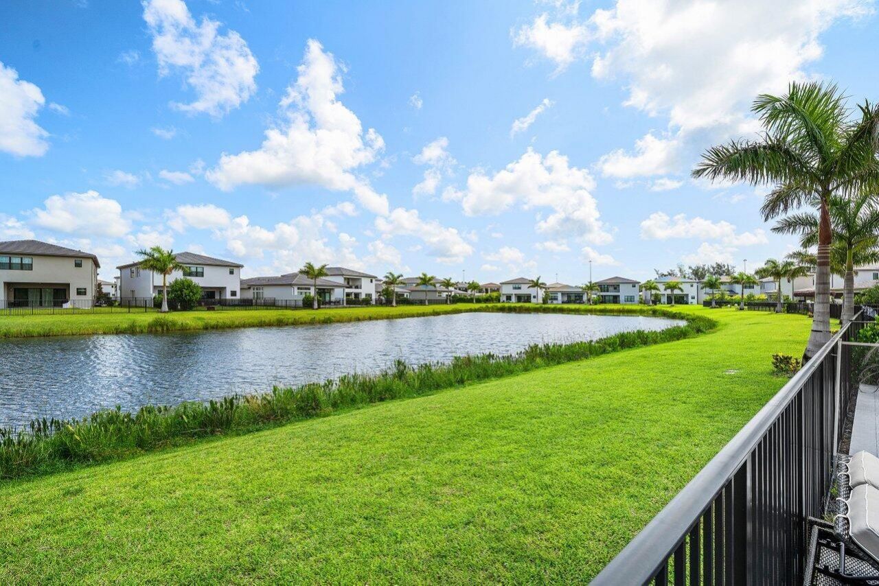 8323 Essex Country Clb Drive, Boca Raton, FL 33434 Photo