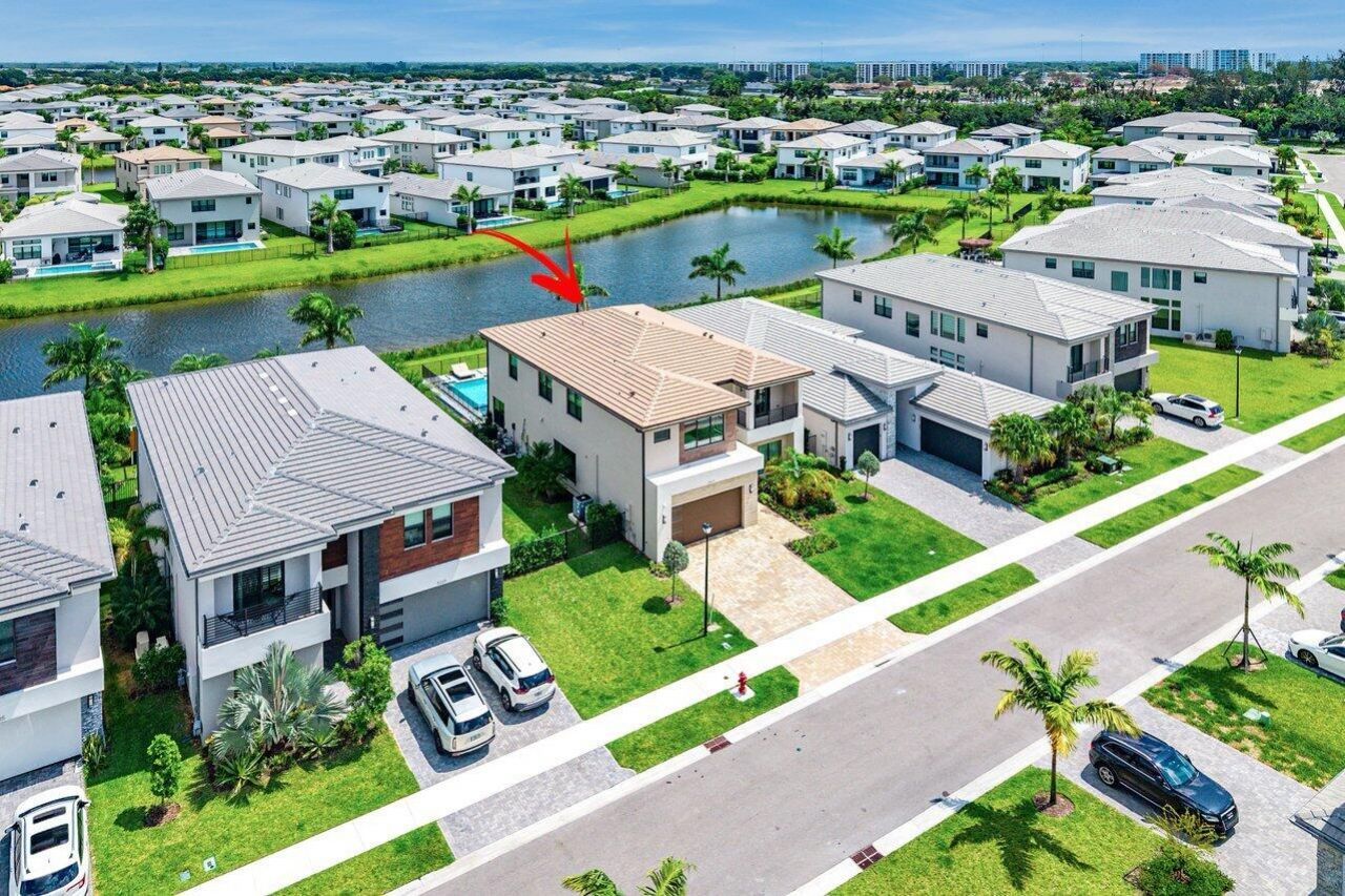 8323 Essex Country Clb Drive, Boca Raton, FL 33434 Photo