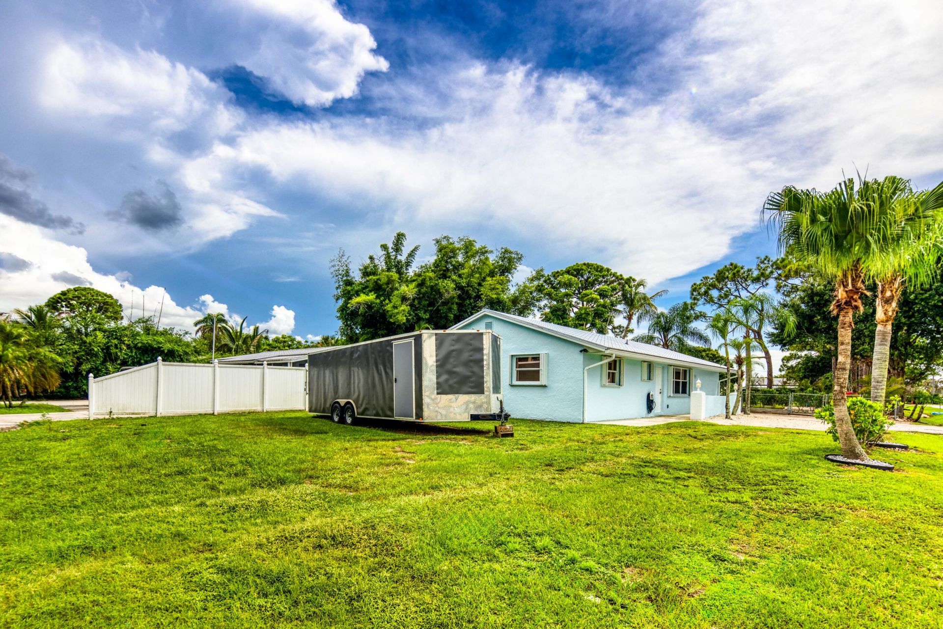 2184 SE Washington Street N, Stuart, FL 34997 Photo