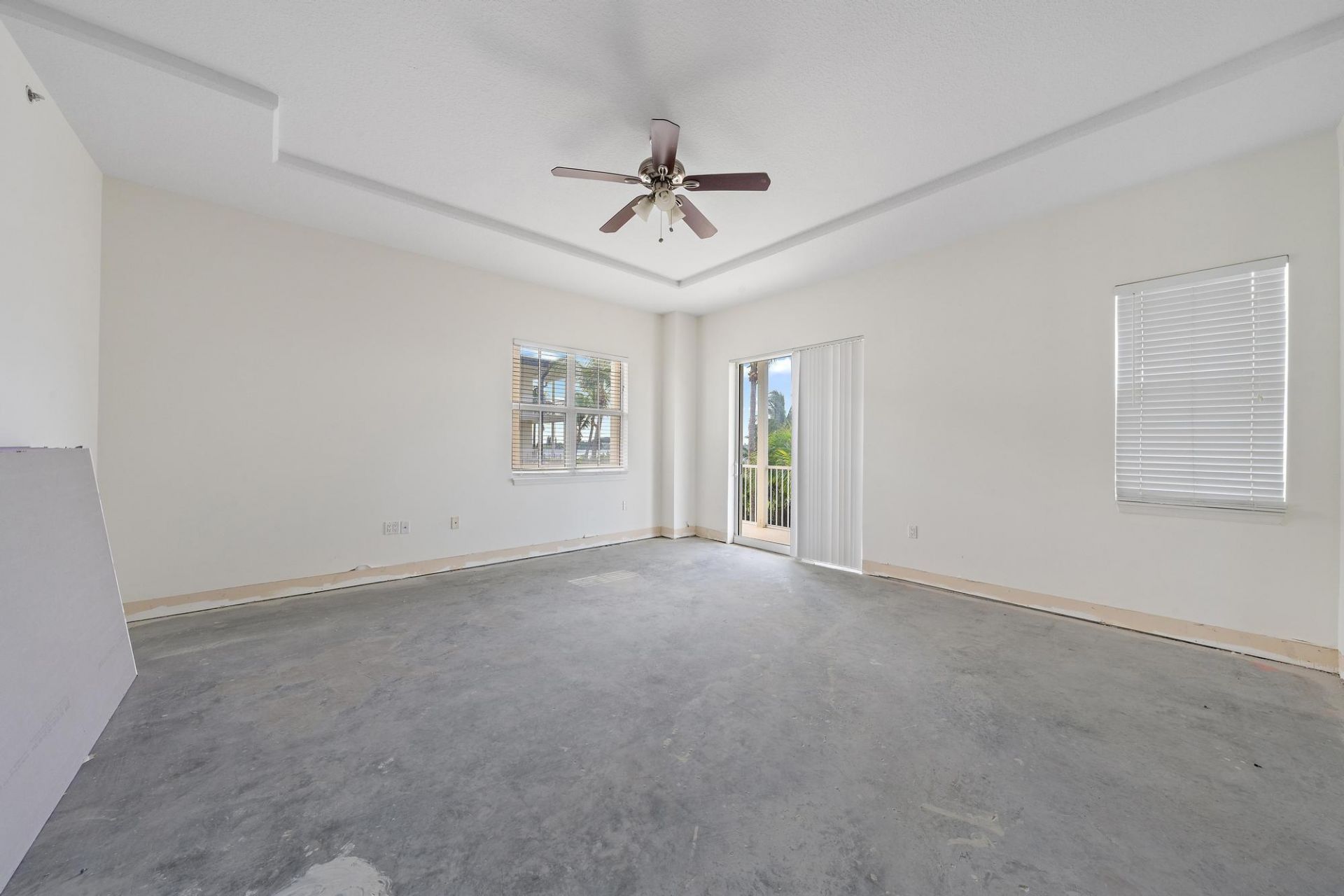 3920 N Flagler Drive, Unit 301, West Palm Beach, FL 33407 Photo