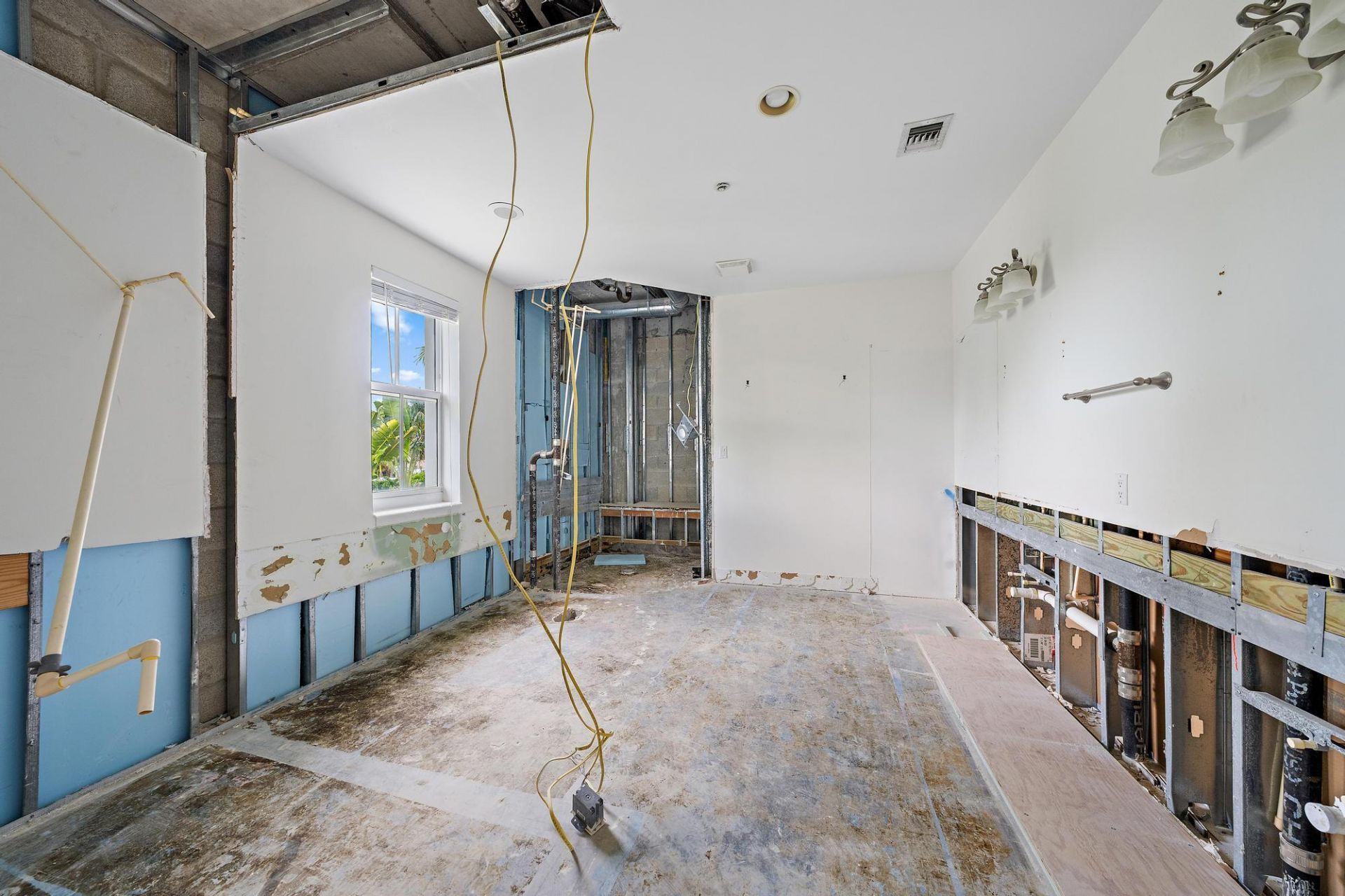3920 N Flagler Drive, Unit 301, West Palm Beach, FL 33407 Photo