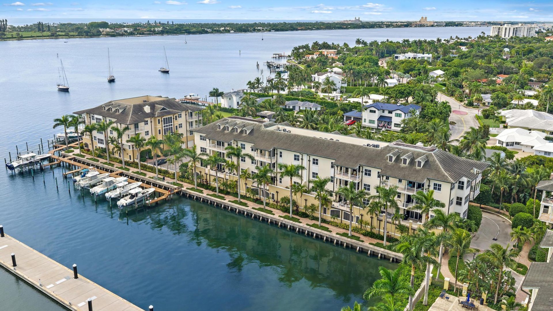 3920 N Flagler Drive, Unit 301, West Palm Beach, FL 33407 Photo