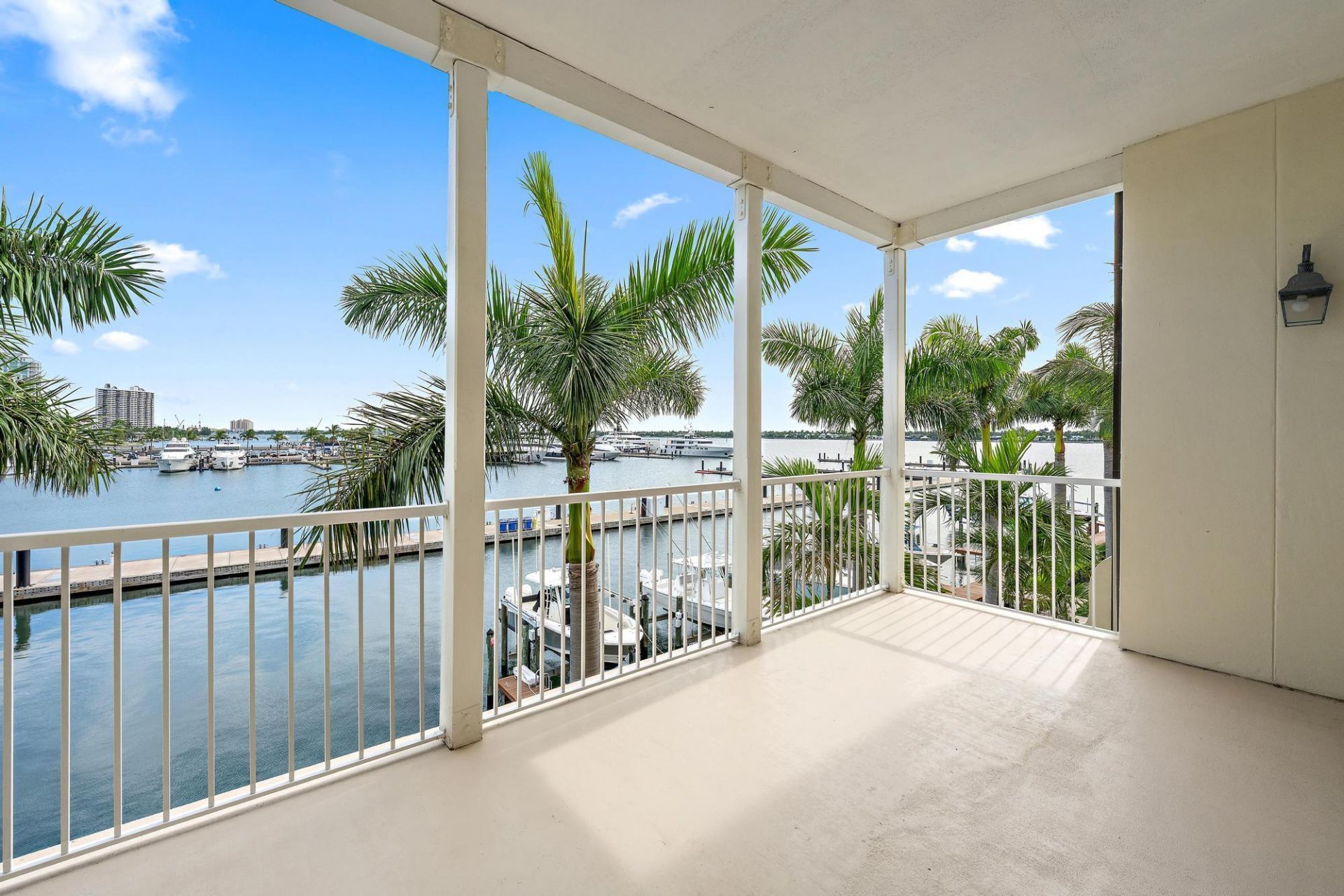3920 N Flagler Drive, Unit 301, West Palm Beach, FL 33407 Photo