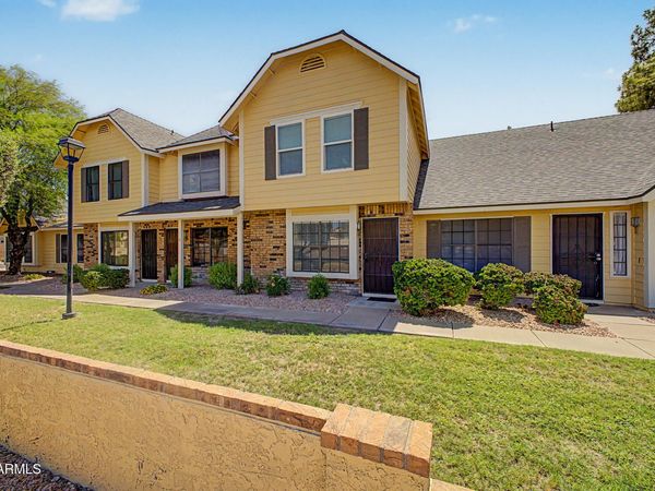 9830 S 48TH Way, Unit 4, Phoenix, AZ 85044