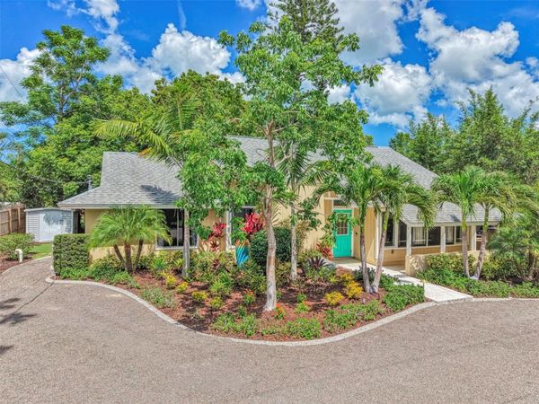 2137 WORRINGTON STREET , SARASOTA, FL 34231