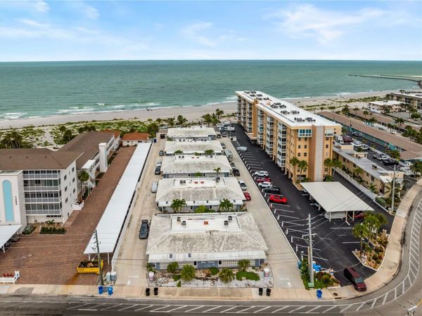 1205 TARPON CENTER DRIVE , Unit C1, VENICE, FL 34285