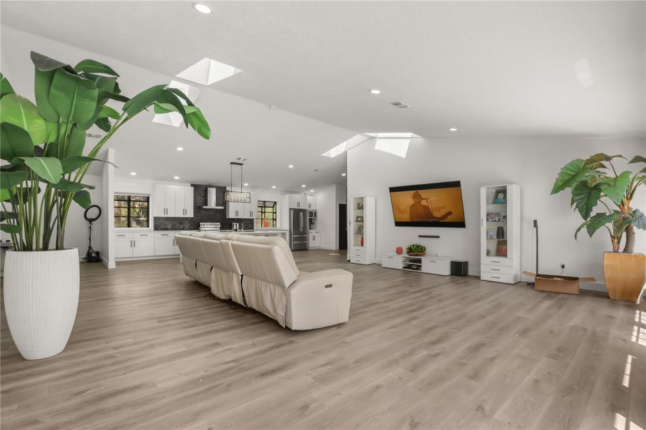 1 Cunningham Lane, Debary, FL 32713 Photo