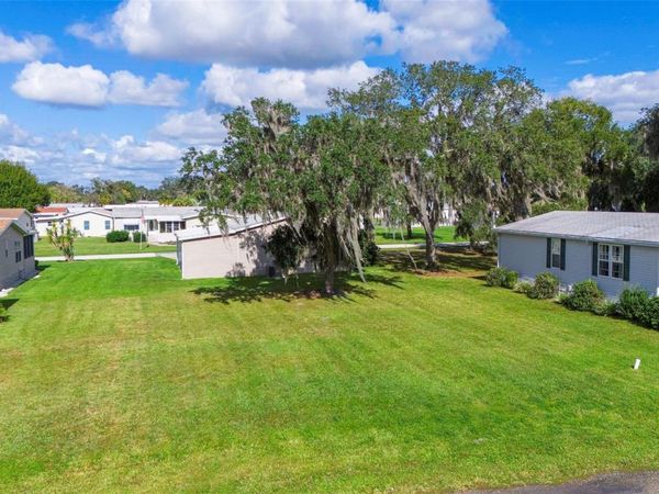 LOT 20 BLK D STRATFORD COURT , WILDWOOD, FL 34785