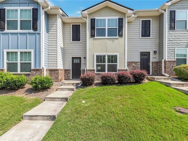 4431 Pinscher Street , Union City, GA 30291