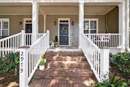 2979 Treadwell Street photo 4