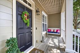 2979 Treadwell Street photo 4