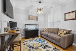 2979 Treadwell Street photo 4