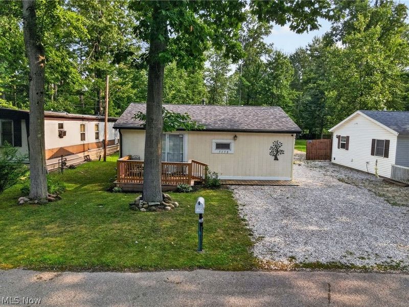 5158 University Drive , Geneva, OH 44041 Photo 2