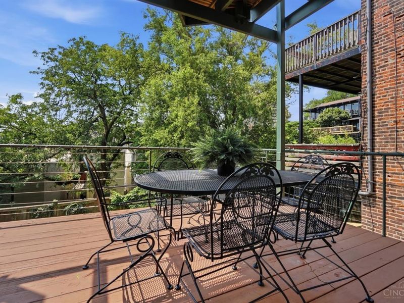 1021 Saint Gregory Street, Cincinnati, OH 45202 Photo 25