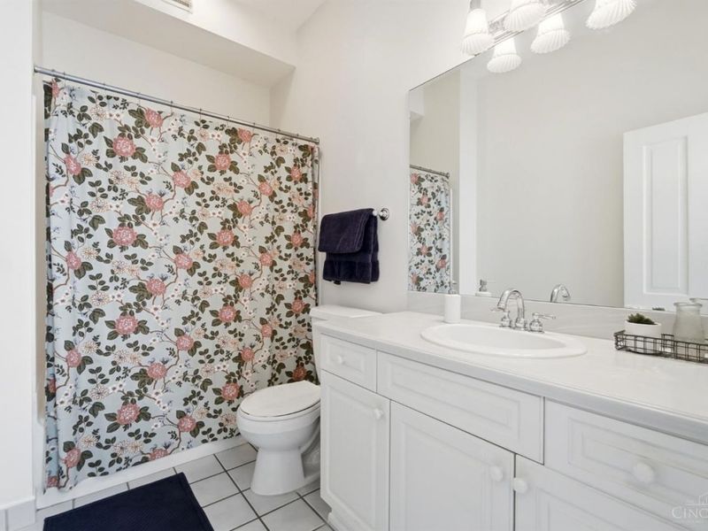 1021 Saint Gregory Street, Cincinnati, OH 45202 Photo 39