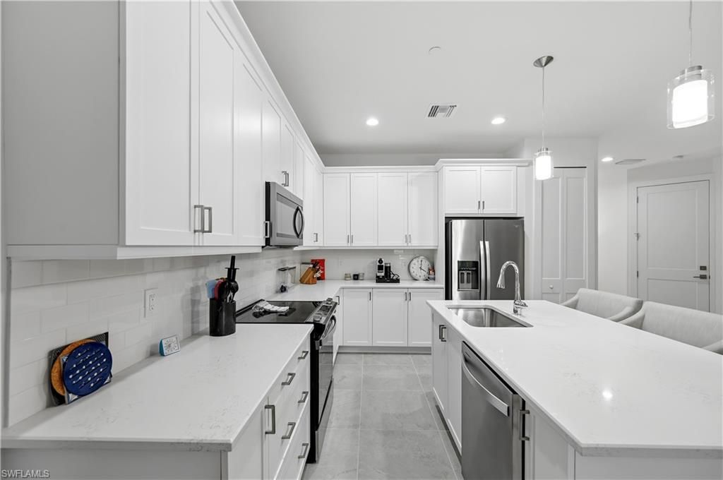 5865 Shell Cove Dr, Unit 106, Cape Coral, FL 33914 Photo