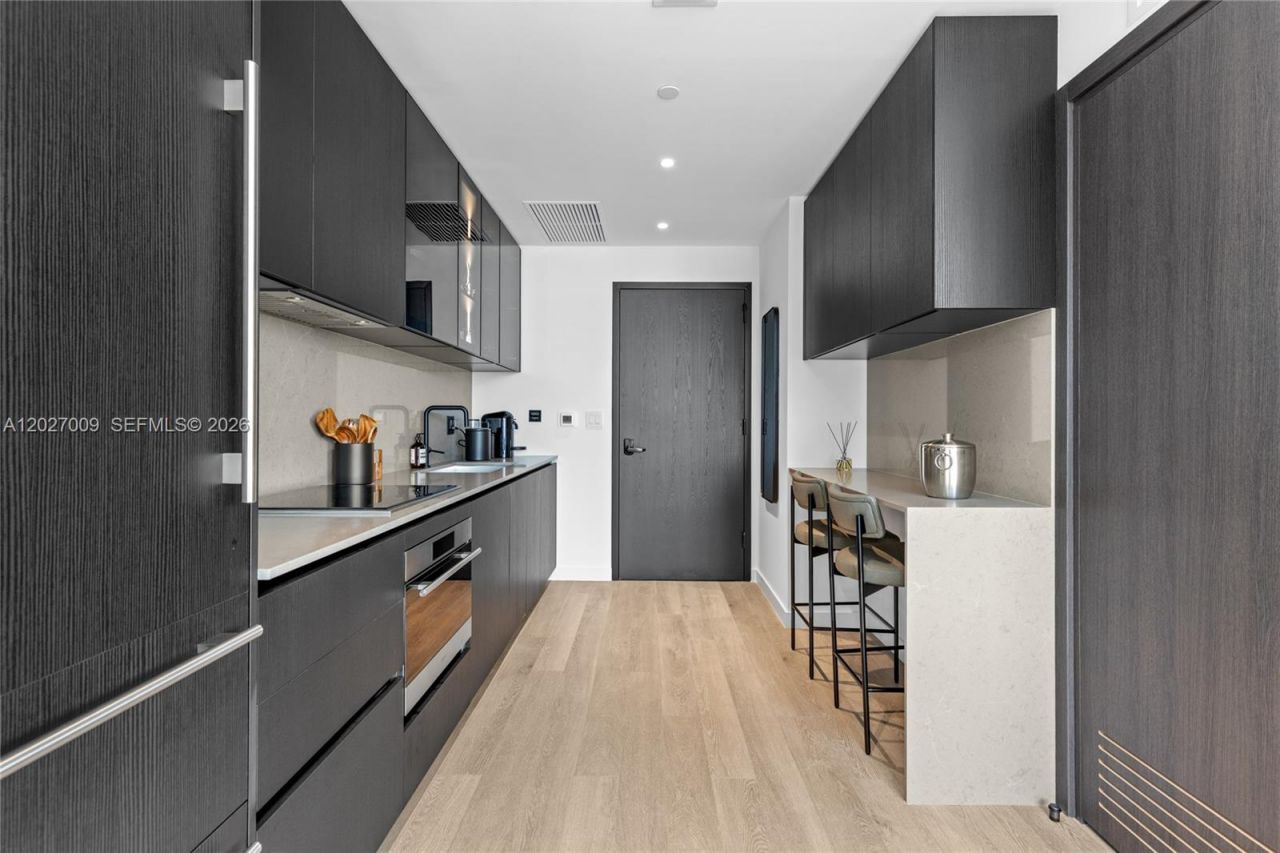 20 NE 11th St , Unit 2910, Miami, FL 33132 Photo