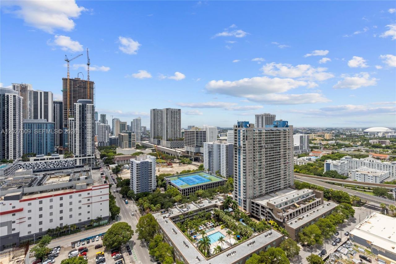 20 NE 11th St , Unit 2910, Miami, FL 33132 Photo