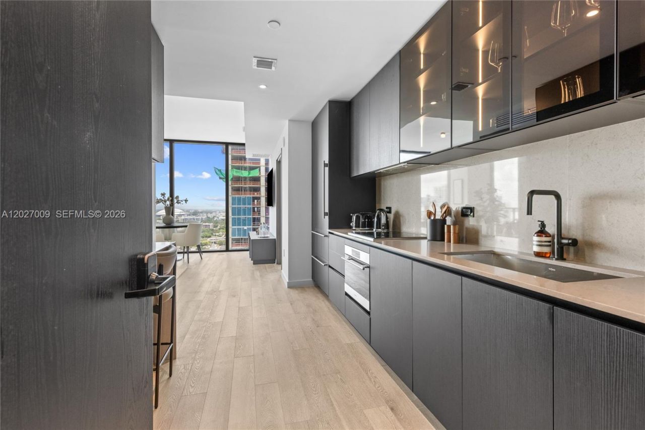 20 NE 11th St , Unit 2910, Miami, FL 33132 Photo
