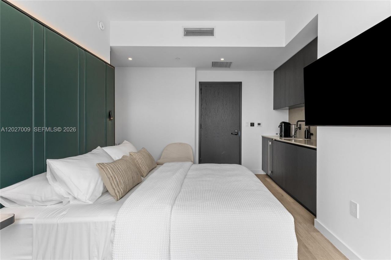 20 NE 11th St , Unit 2910, Miami, FL 33132 Photo