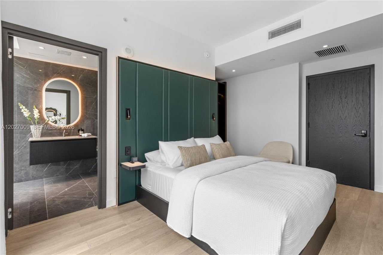 20 NE 11th St , Unit 2910, Miami, FL 33132 Photo
